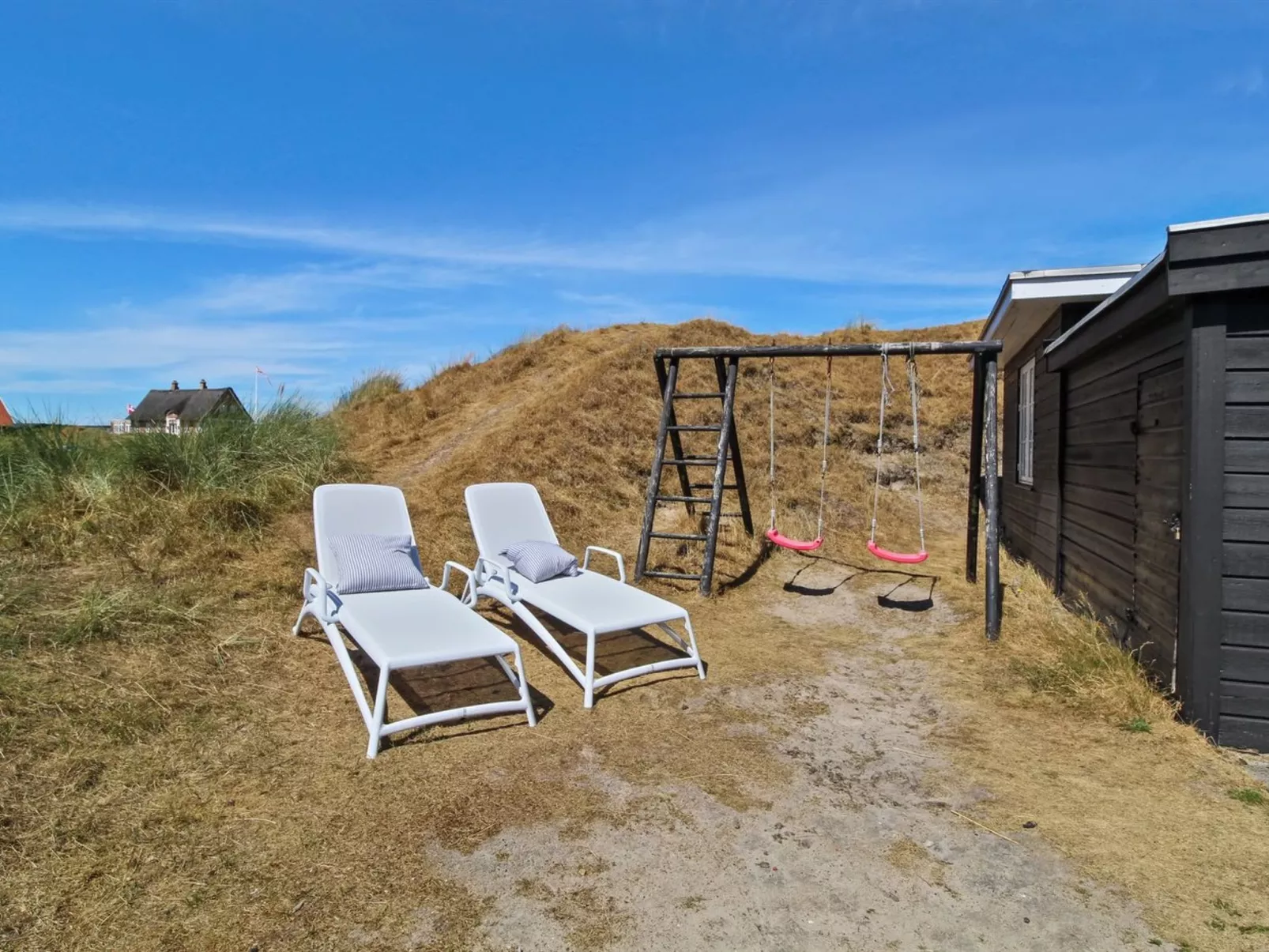 "Jamie" - 200m from the sea-Draußen