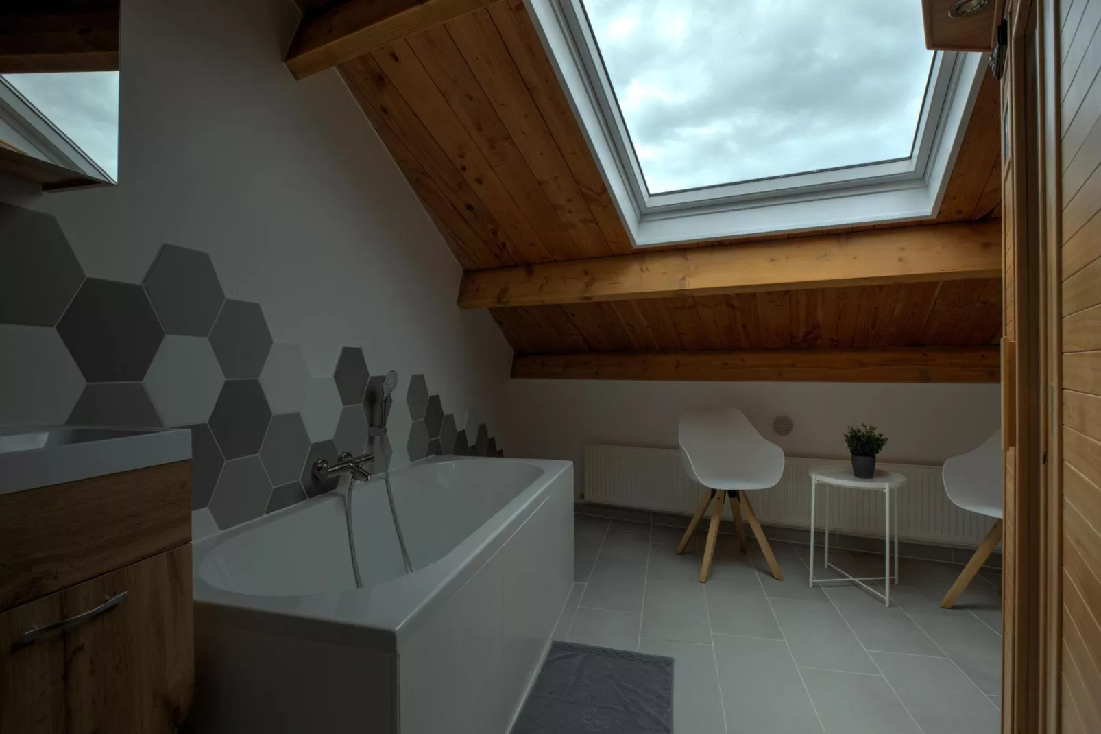 NR 5-Bathroom