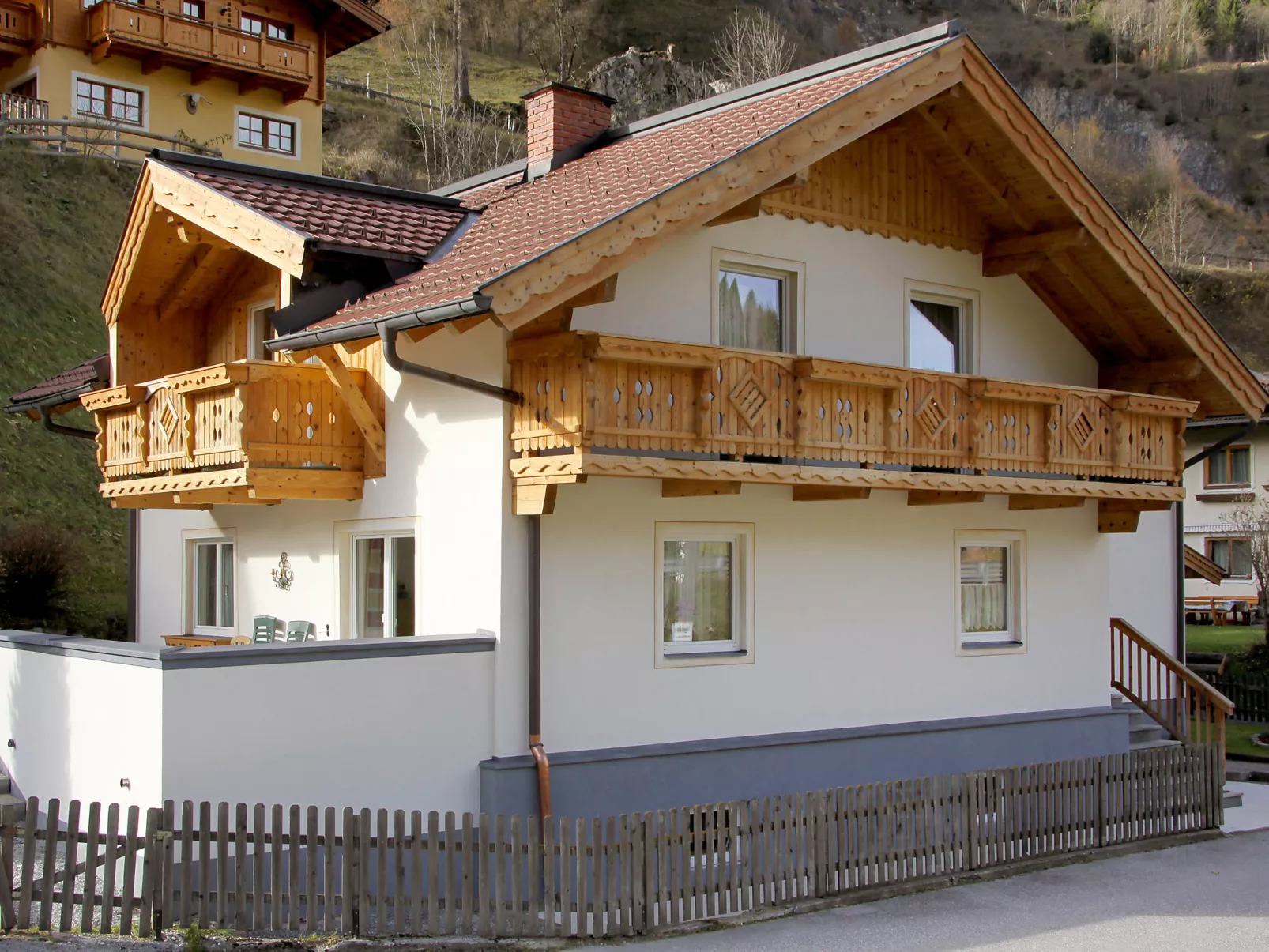 Haus Toferer-Outside