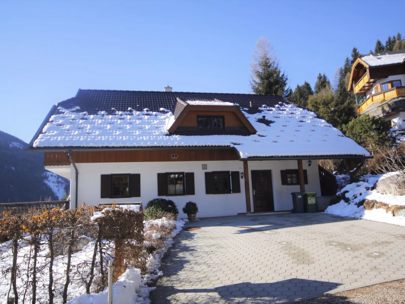Schwalbennest-Draußen