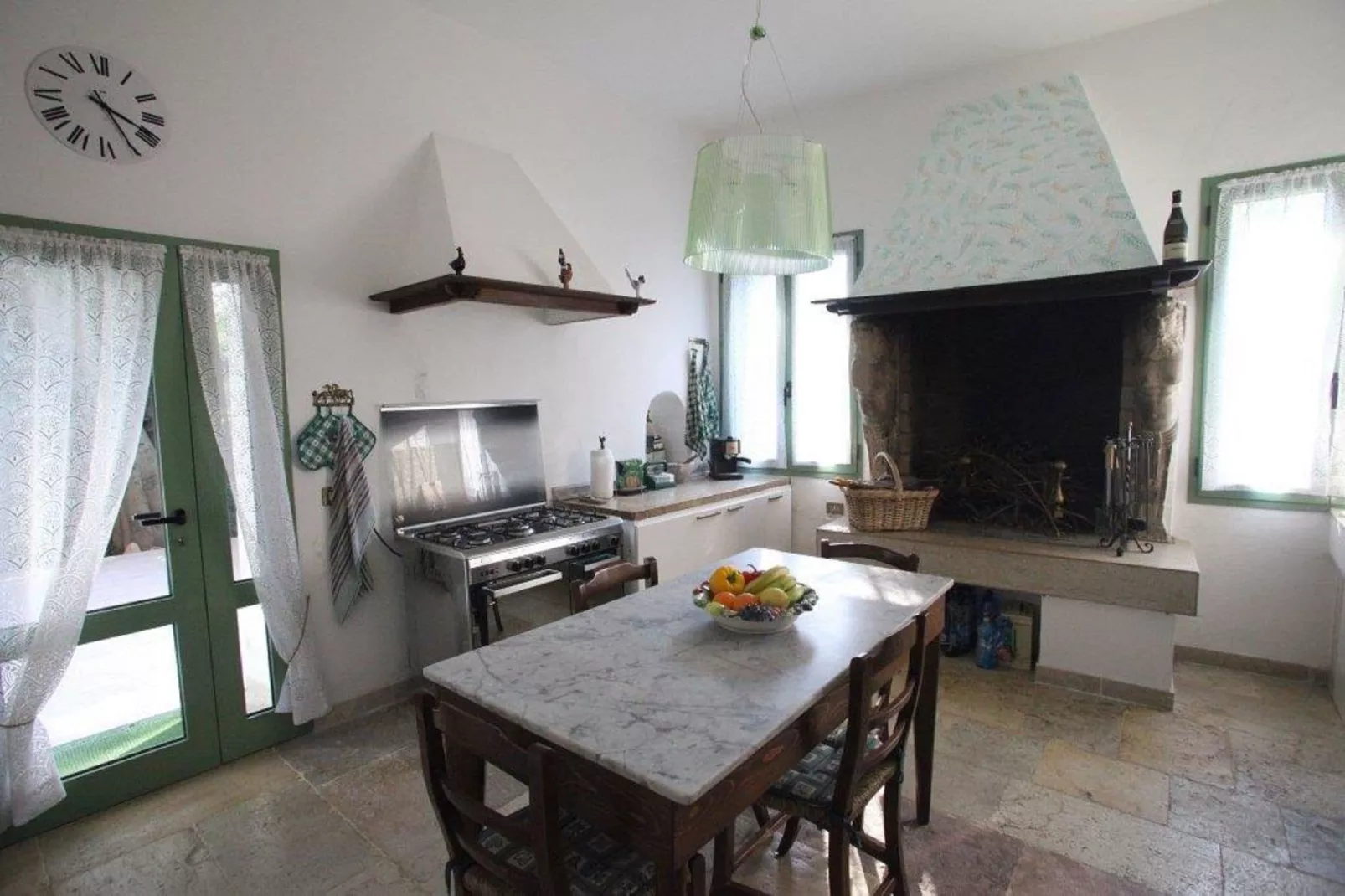 Villa Fiorita Uno-Kitchen