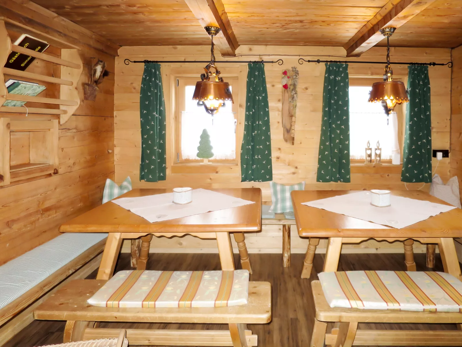 Simonhütte-Inside