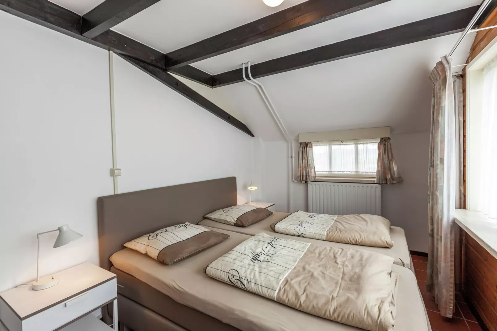 De Vrije Vogel-Bedroom