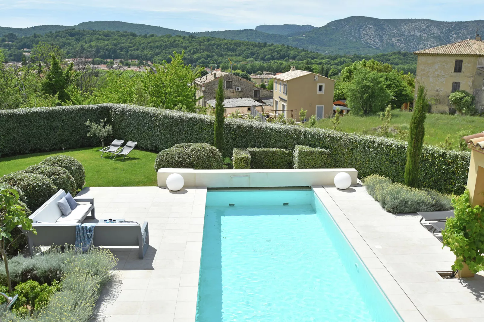 Villa Mont Ventoux-Aussicht Sommer