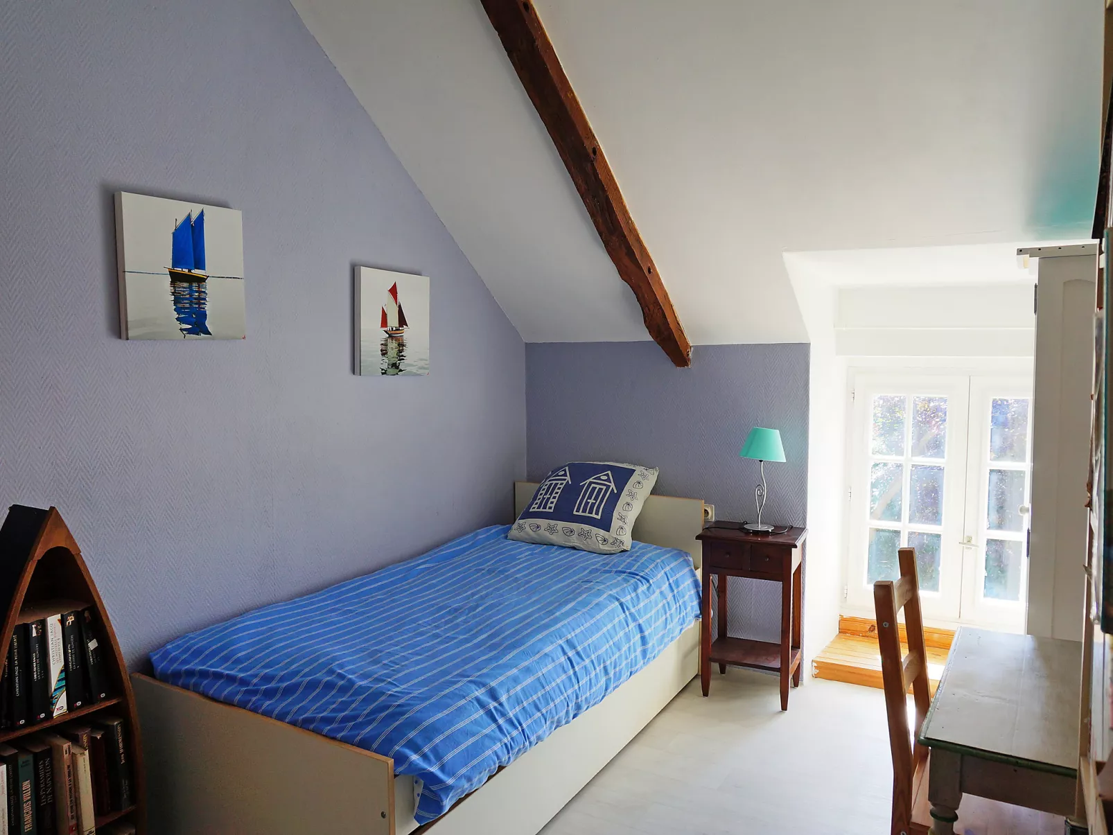 Les Agapanthes-Inside