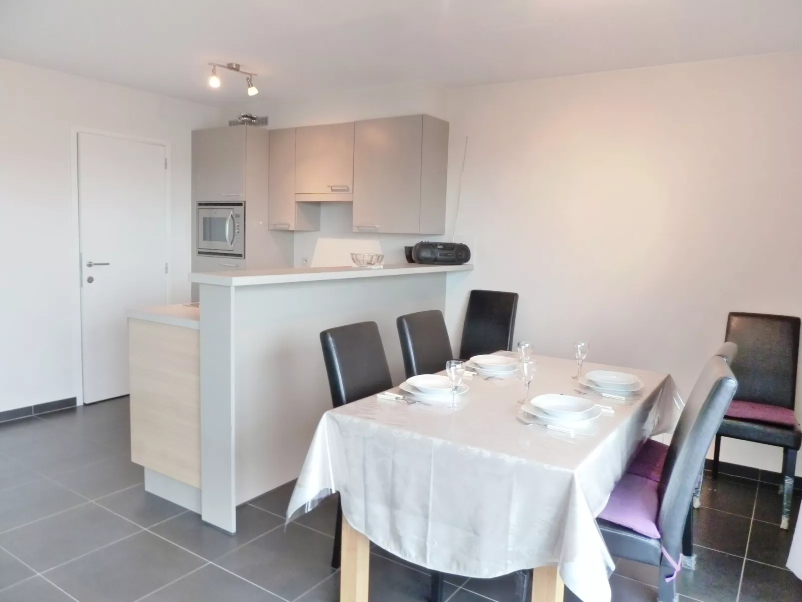 Belle Rose I - Quiet duplex apartment-Inside