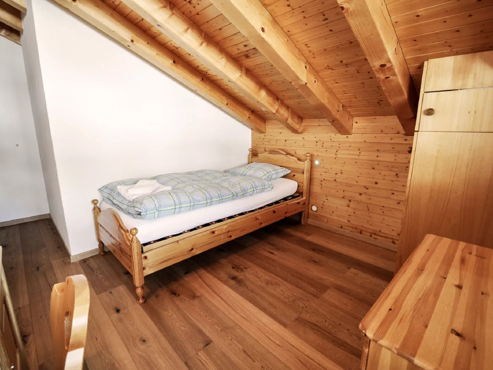Bergere-Inside