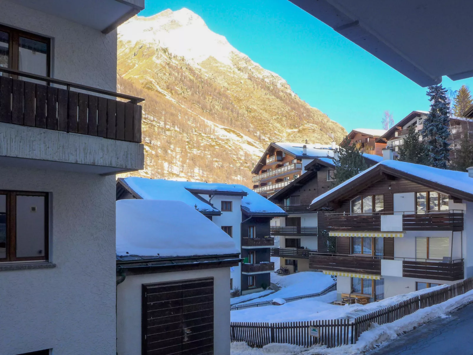 Mont-Blanc-Outside