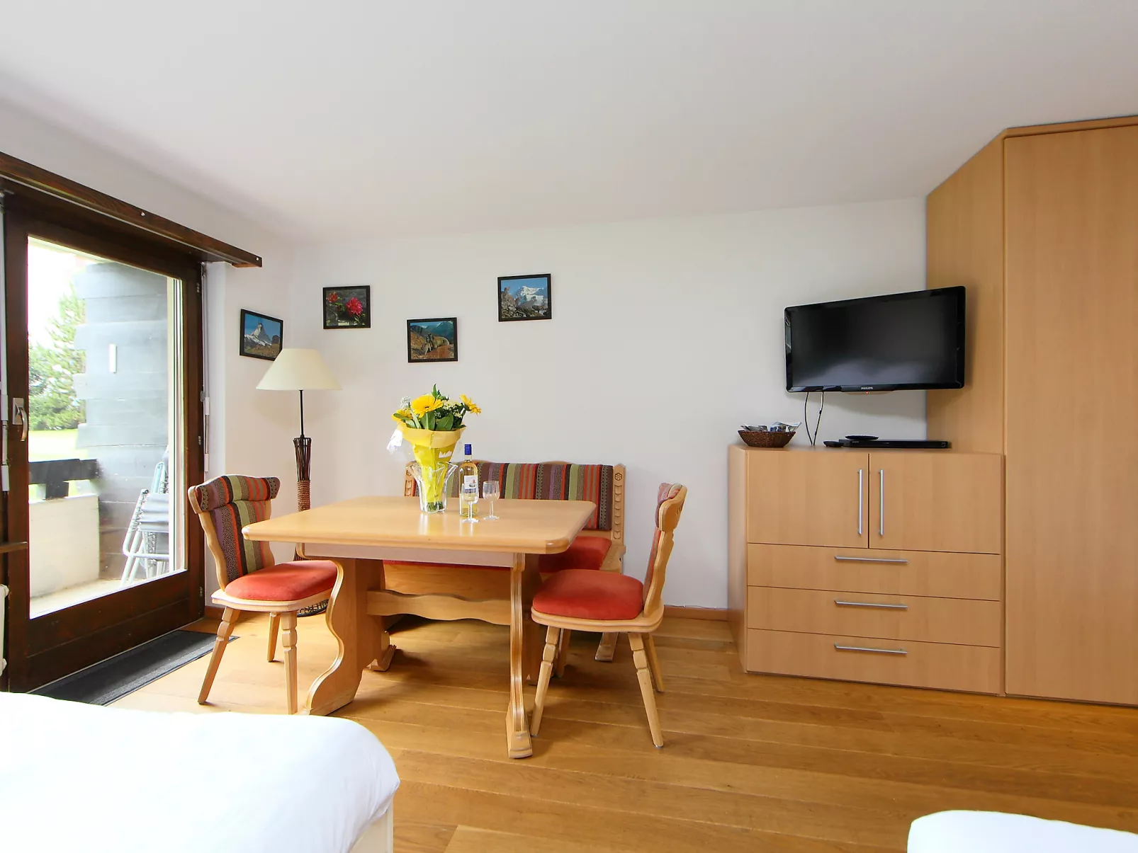 Residence A-Inside