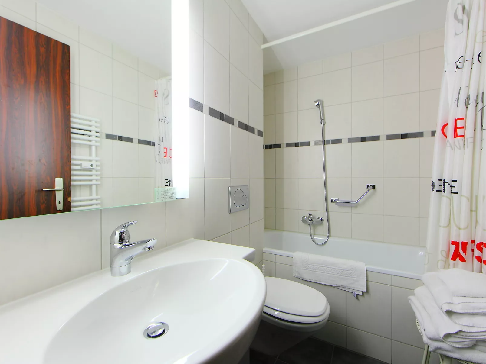 Residence A-Inside