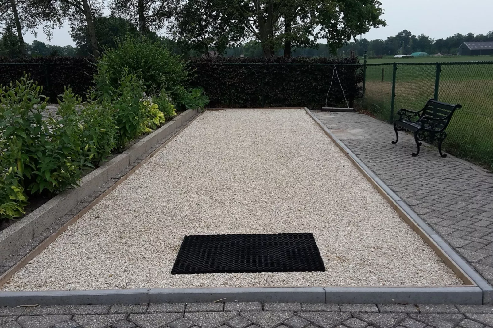 De Vrije Vogel-Facilities