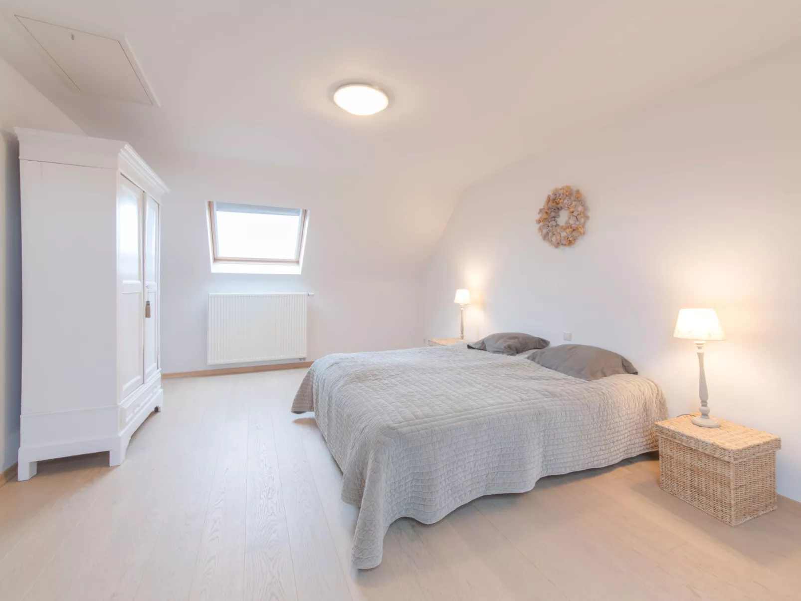 Stella Maris with garage and garden-Inside