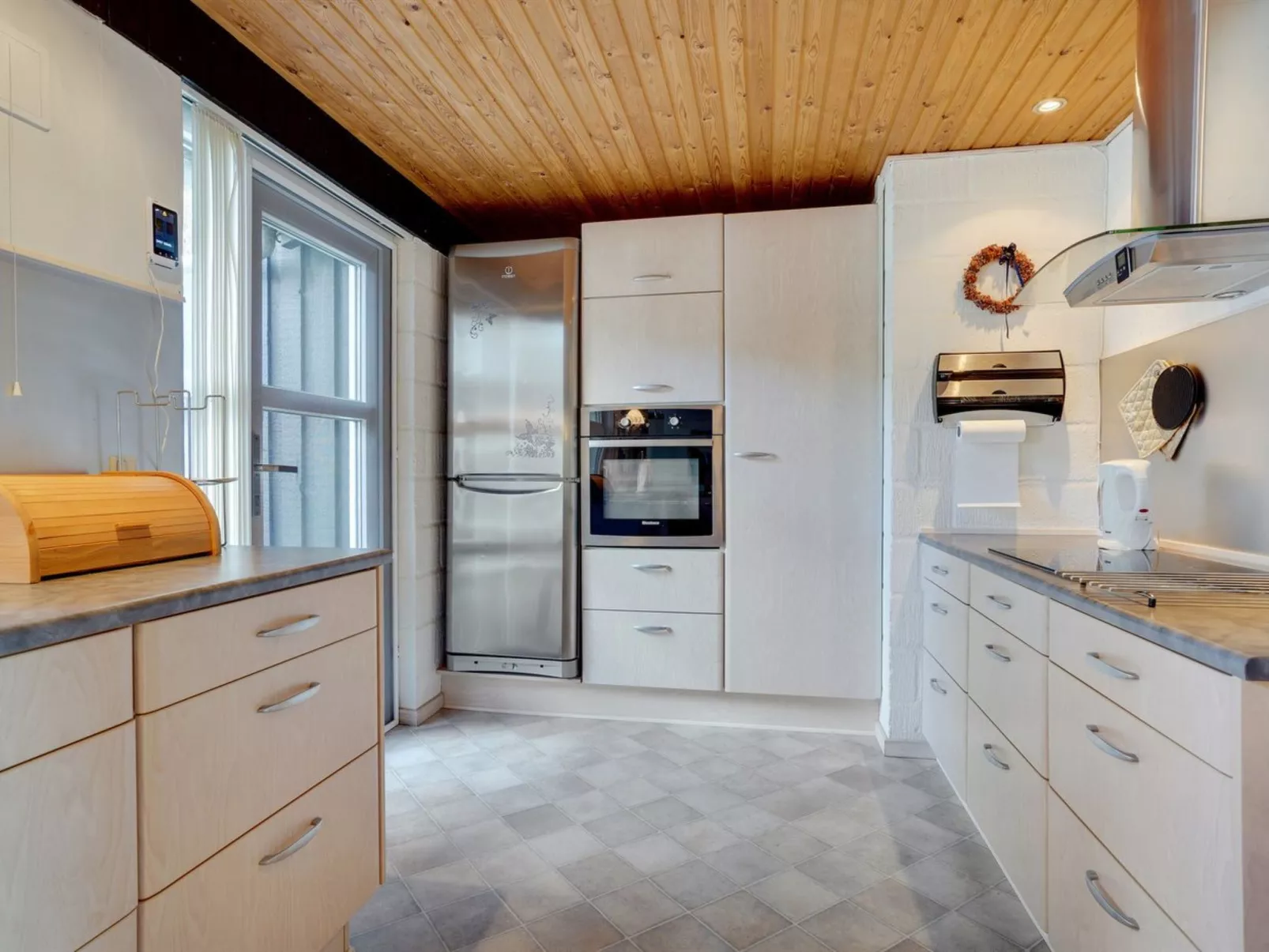 "Glenna" - 1.8km from the sea-Drinnen