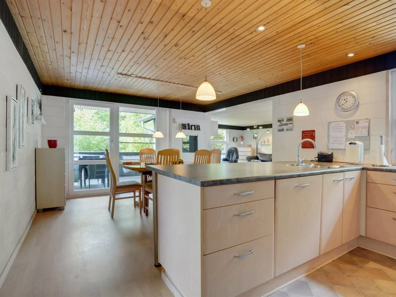 "Glenna" - 1.8km from the sea-Drinnen