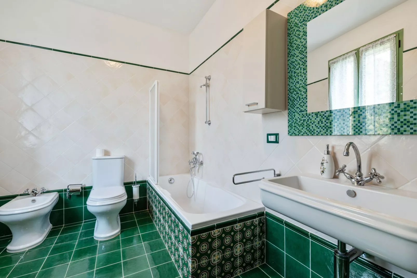 Villa Fiorita Due-Bathroom