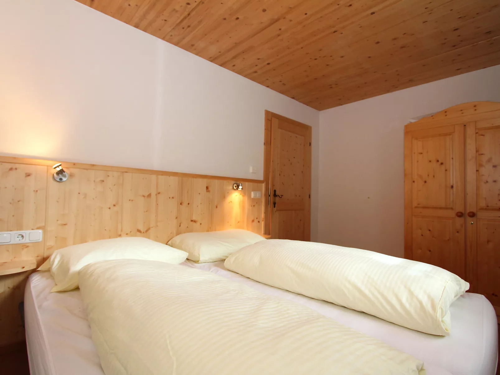 Königsleiten 1-Inside