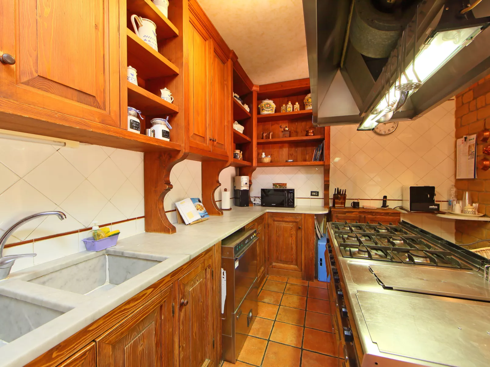 Villa Mina-Inside