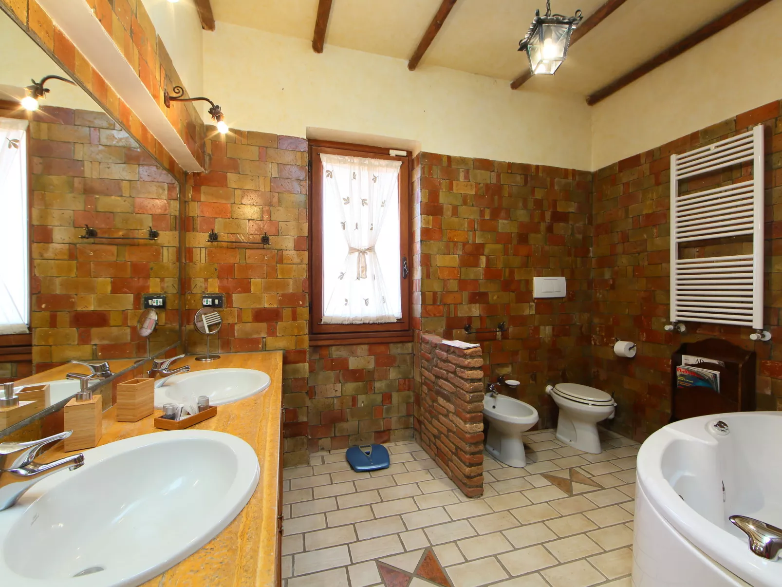 Villa Mina-Inside