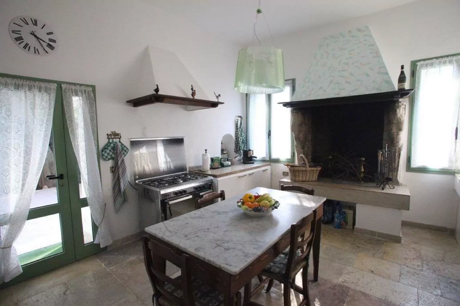 Villa Fiorita Tre-Kitchen