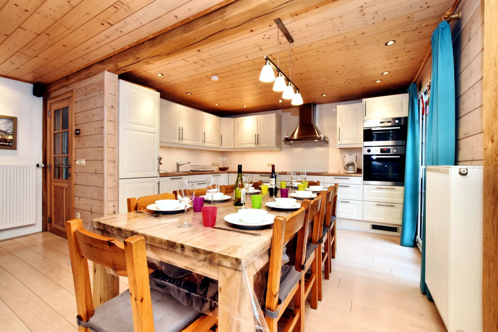 La Sérénité-Dining room