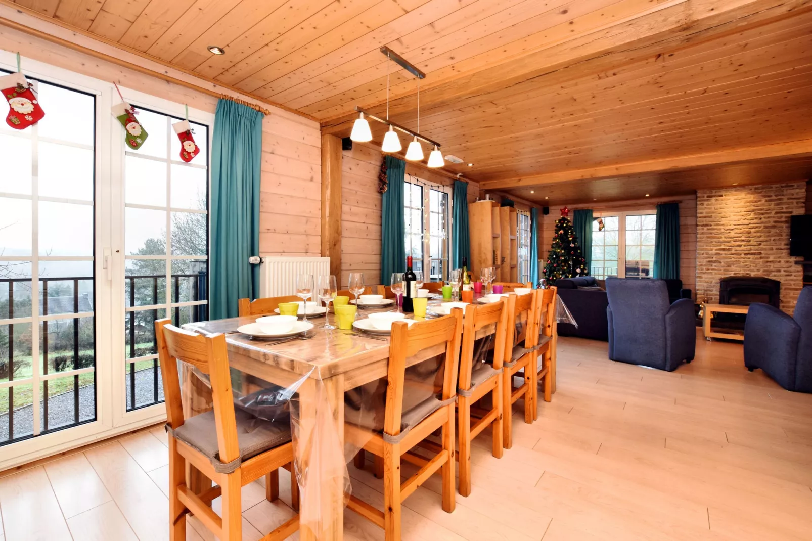La Sérénité-Dining room