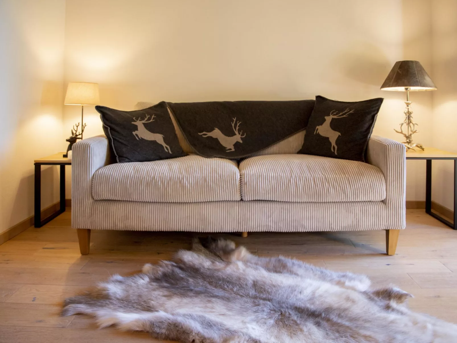 Chalet Sans Soucis-Drinnen
