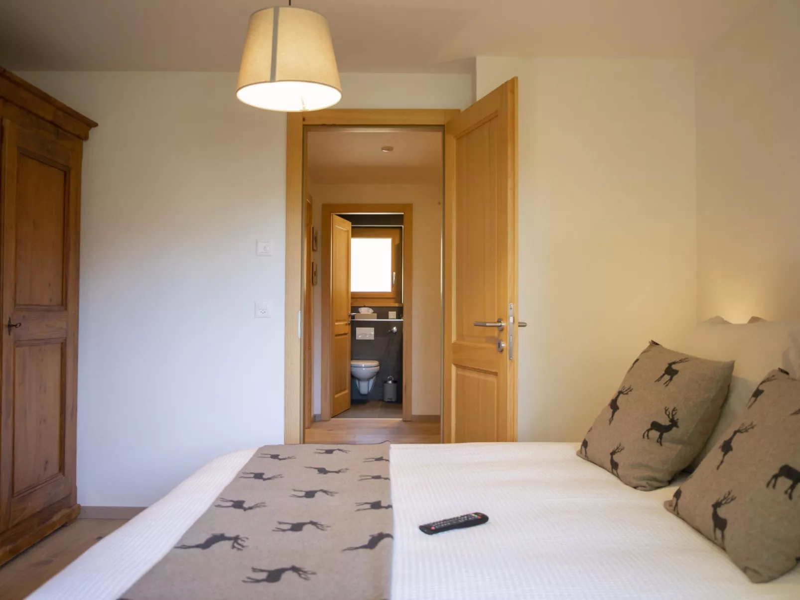 Chalet Sans Soucis-Drinnen