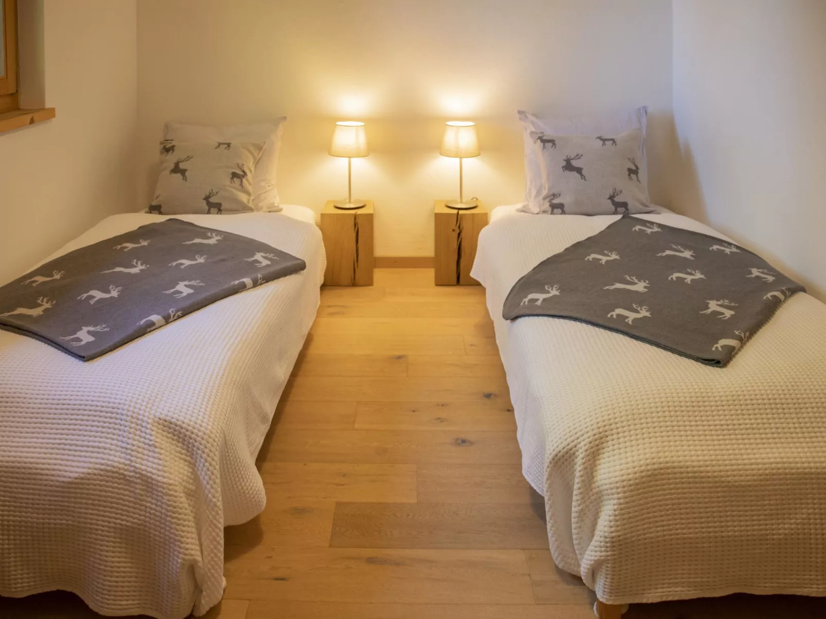 Chalet Sans Soucis-Drinnen