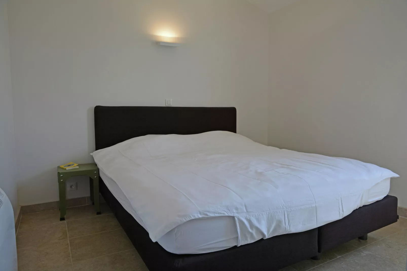 Les Collines-Bedroom