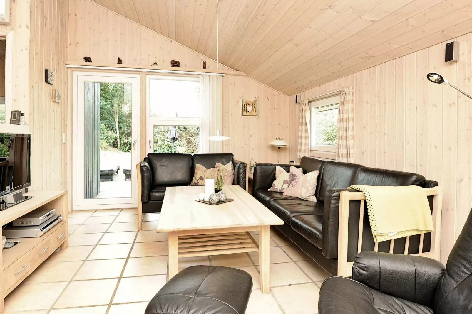 6 Personen Ferienhaus in Oksbøl-By Traum