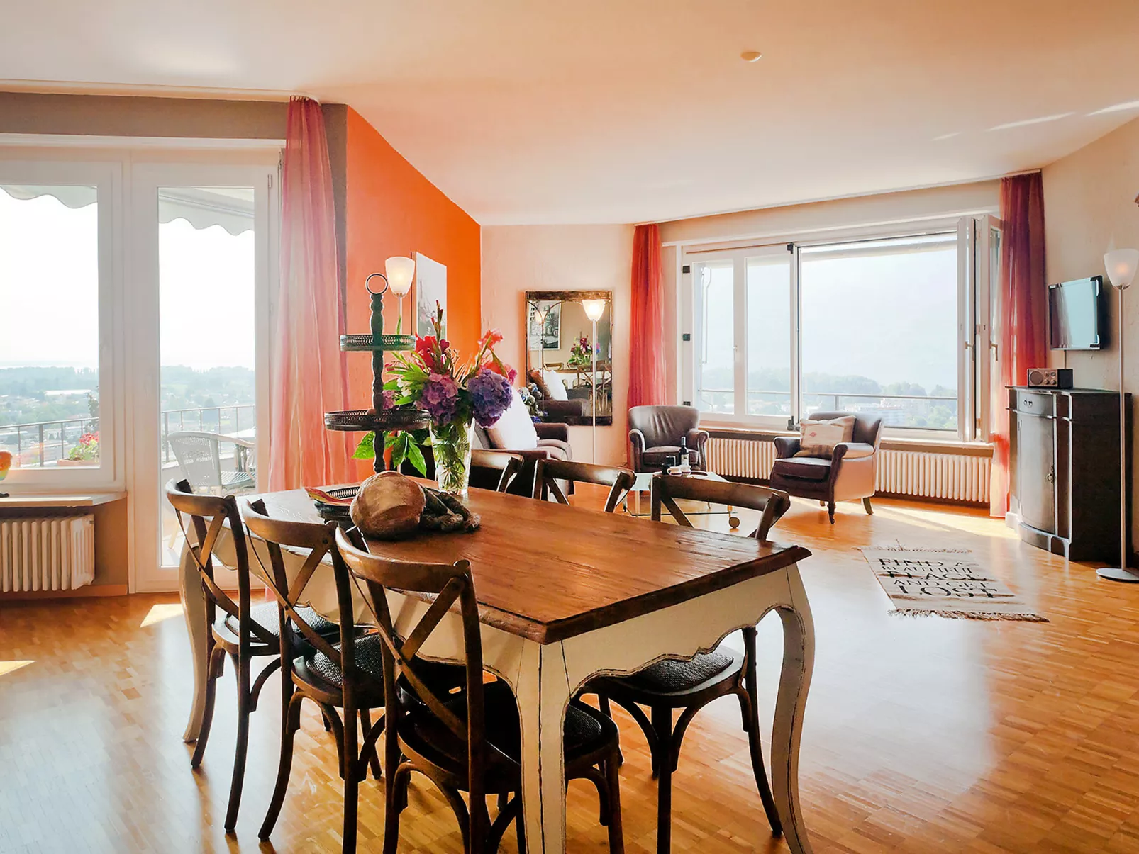Suite Modern-Inside