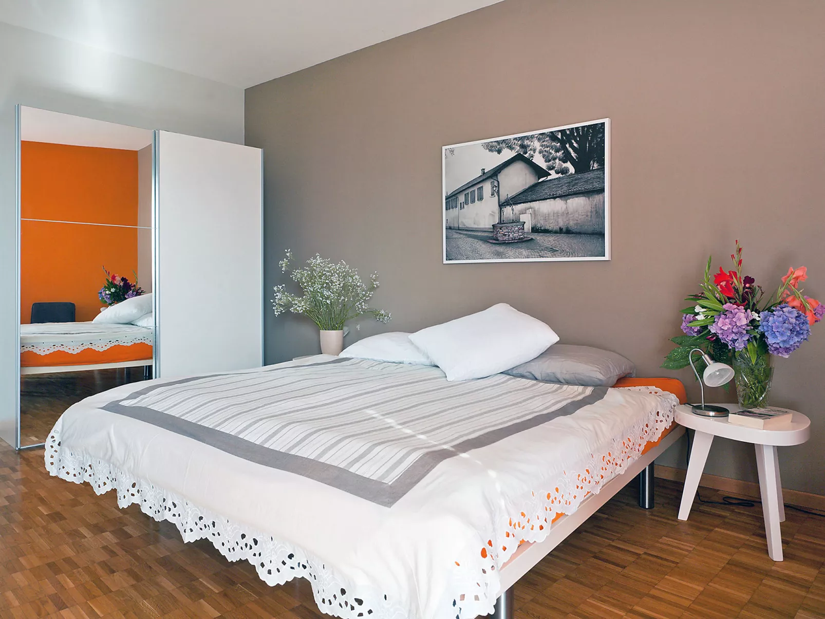 Suite Modern-Inside