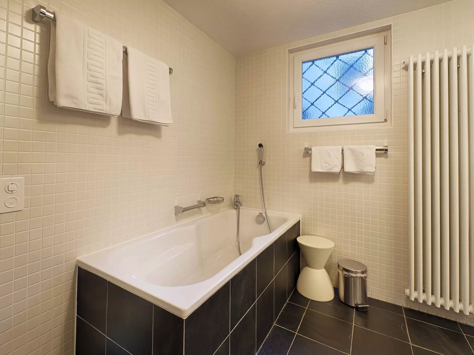 Suite Modern-Inside