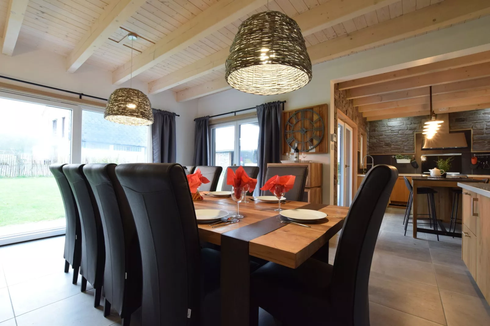 Villa Kristof-Salle à manger