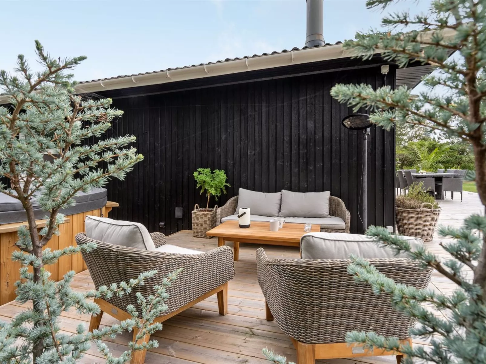 "Ingiald" - 600m from the sea-Inside