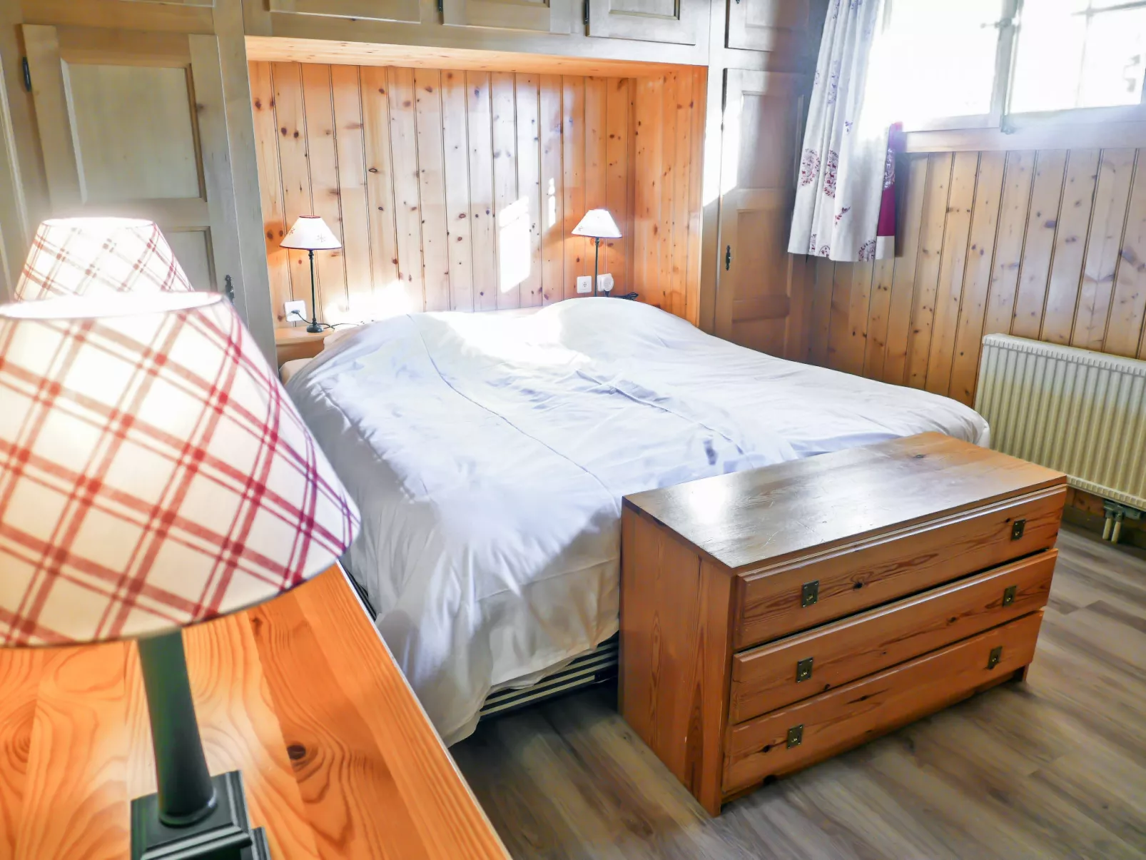 Argentière 8-Inside