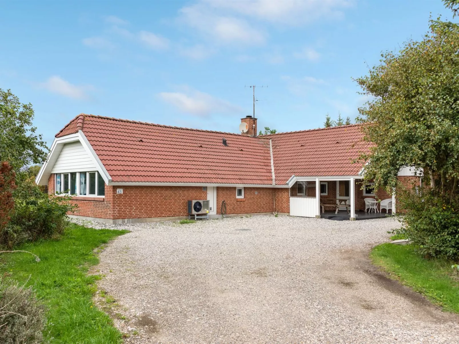 "Sylvi" - 1.7km from the sea-Draußen