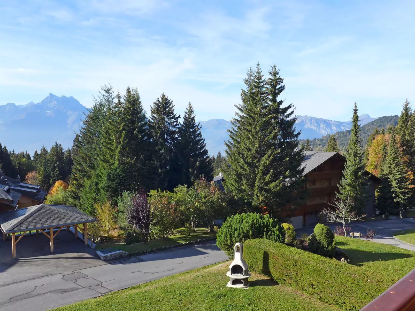 Argentière 8-Outside