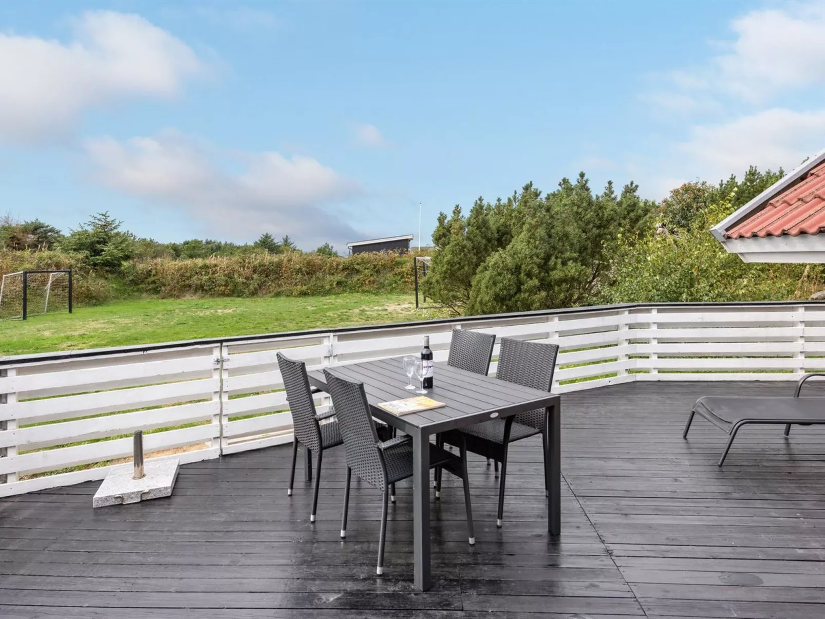 "Sylvi" - 1.7km from the sea-Draußen