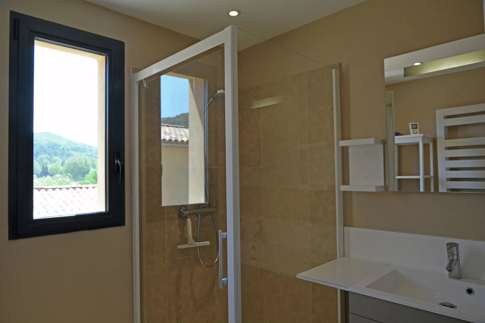 Villa Belle Suzette-Bathroom