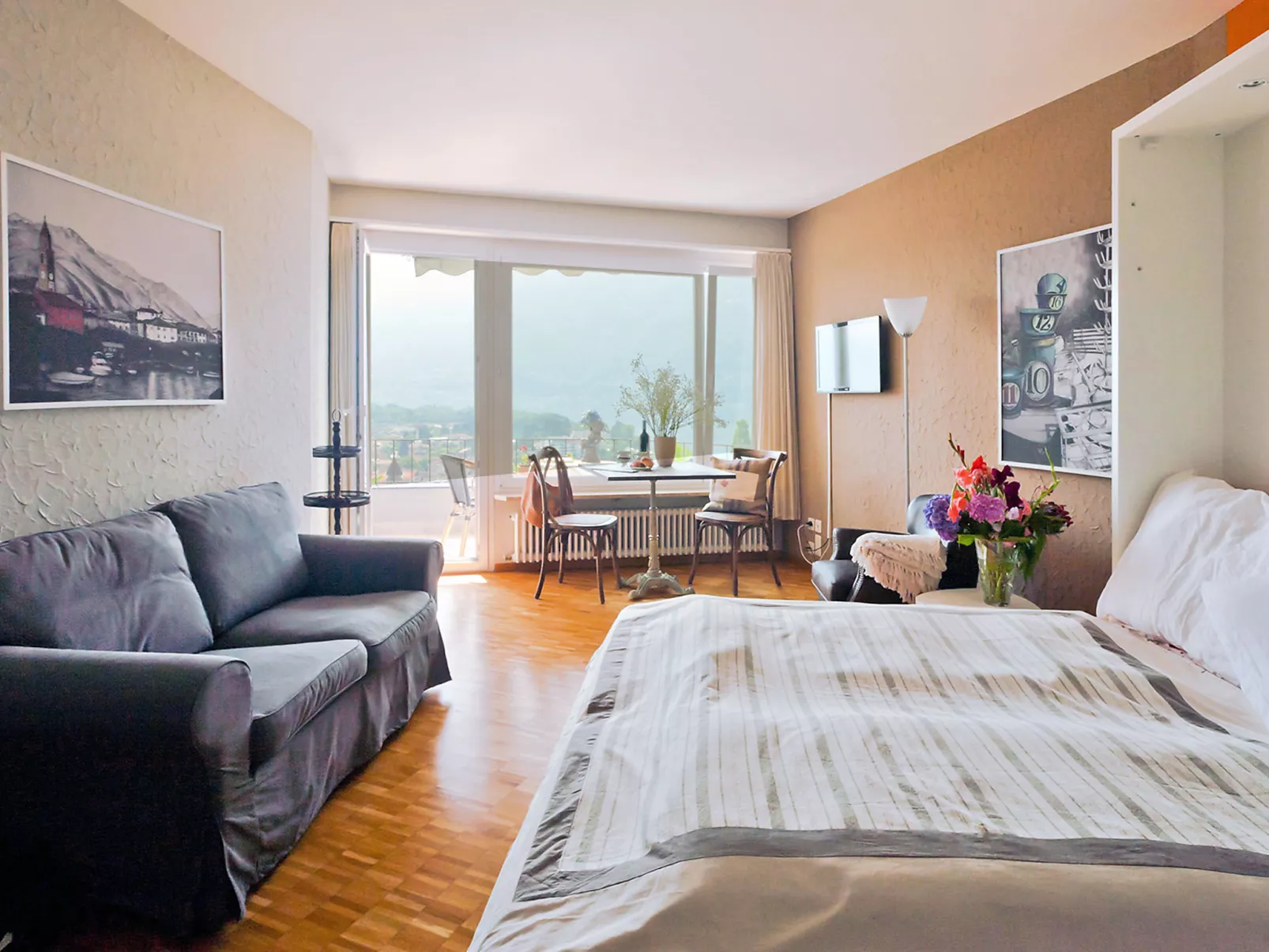 Double Room Modern-Inside