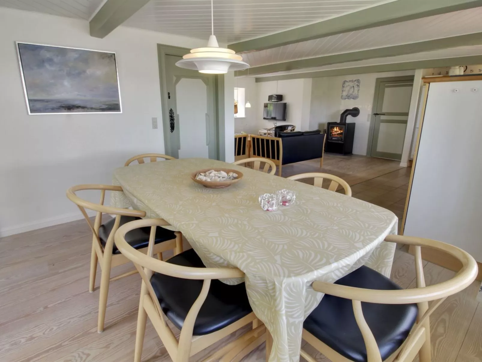 "Ingulf" - 18km from the sea-Inside