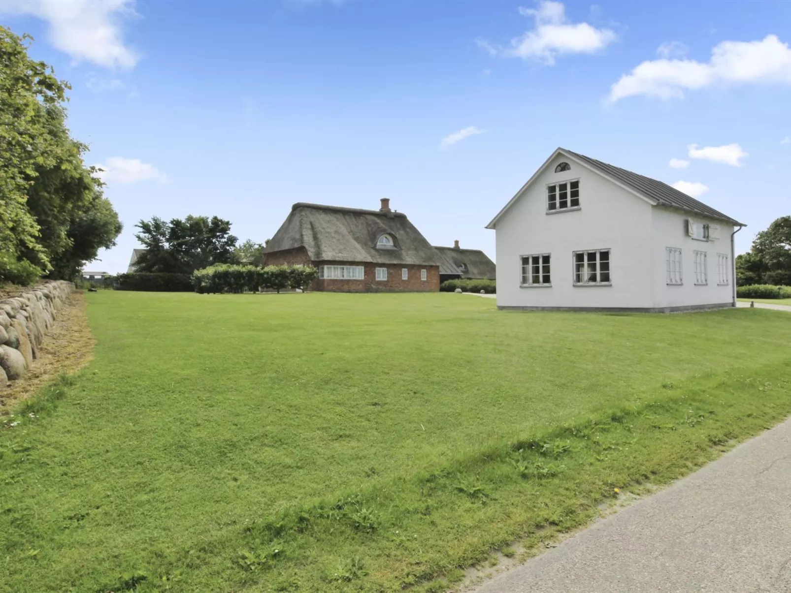 "Ingulf" - 18km from the sea-Outside