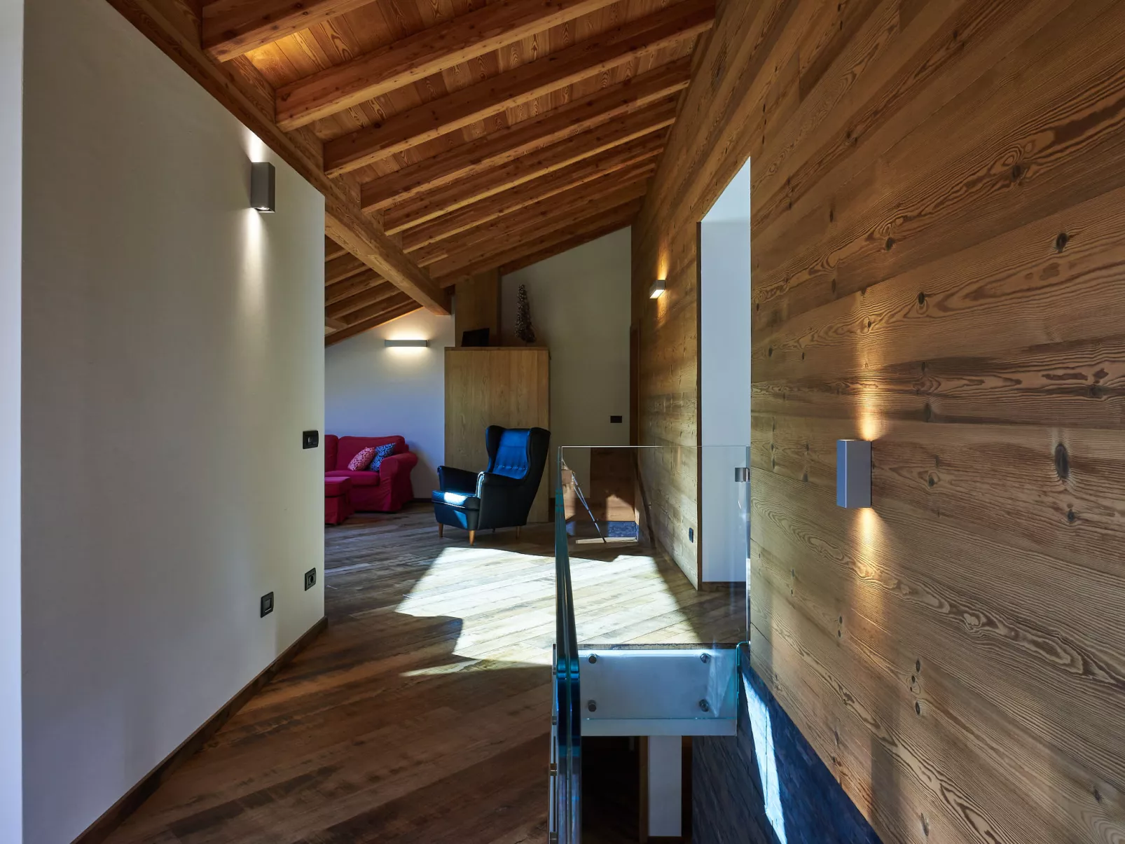 Woodhouse-Inside