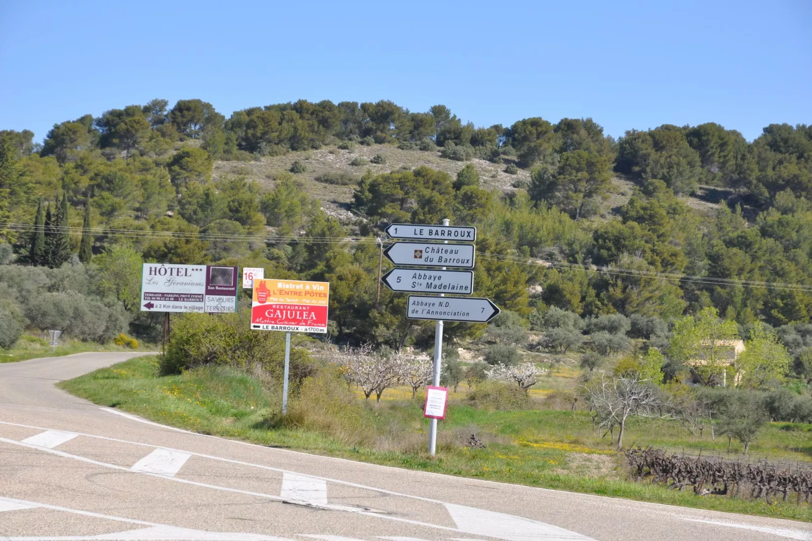 Villa Belle Suzette-Areas summer 5km
