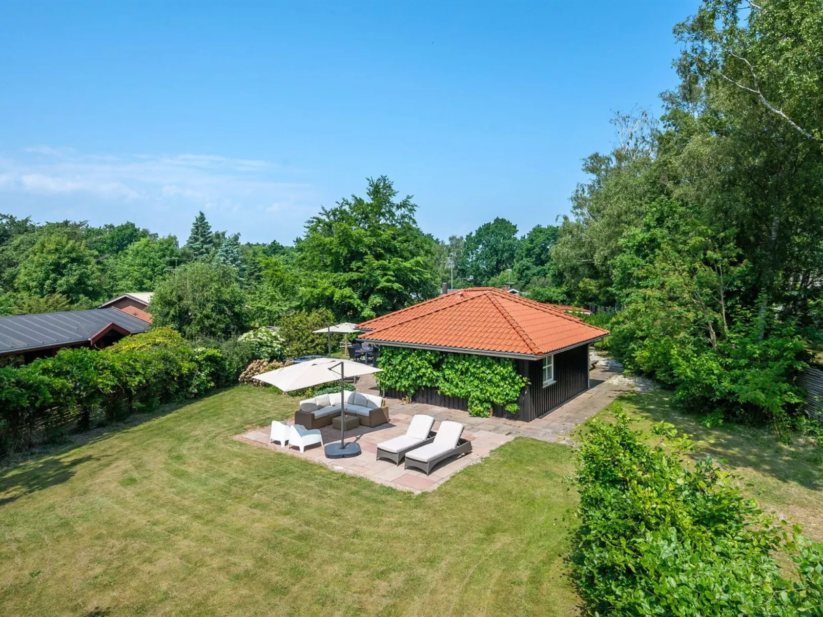"Elline" - 450m from the sea-Outside
