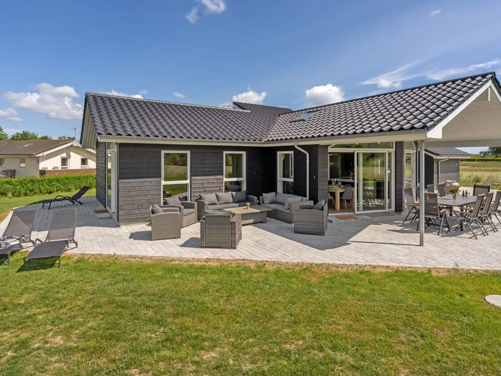 "Elsebet" - 600m from the sea-Outside