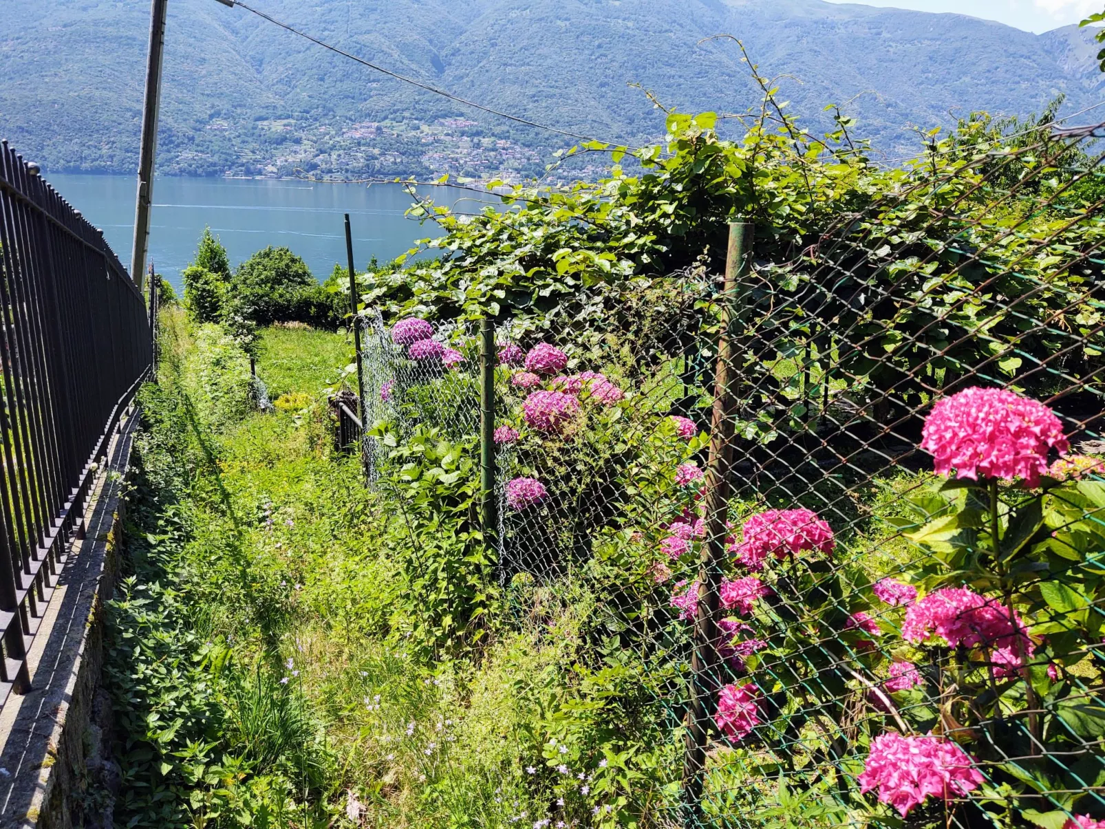 Monastero-Outside