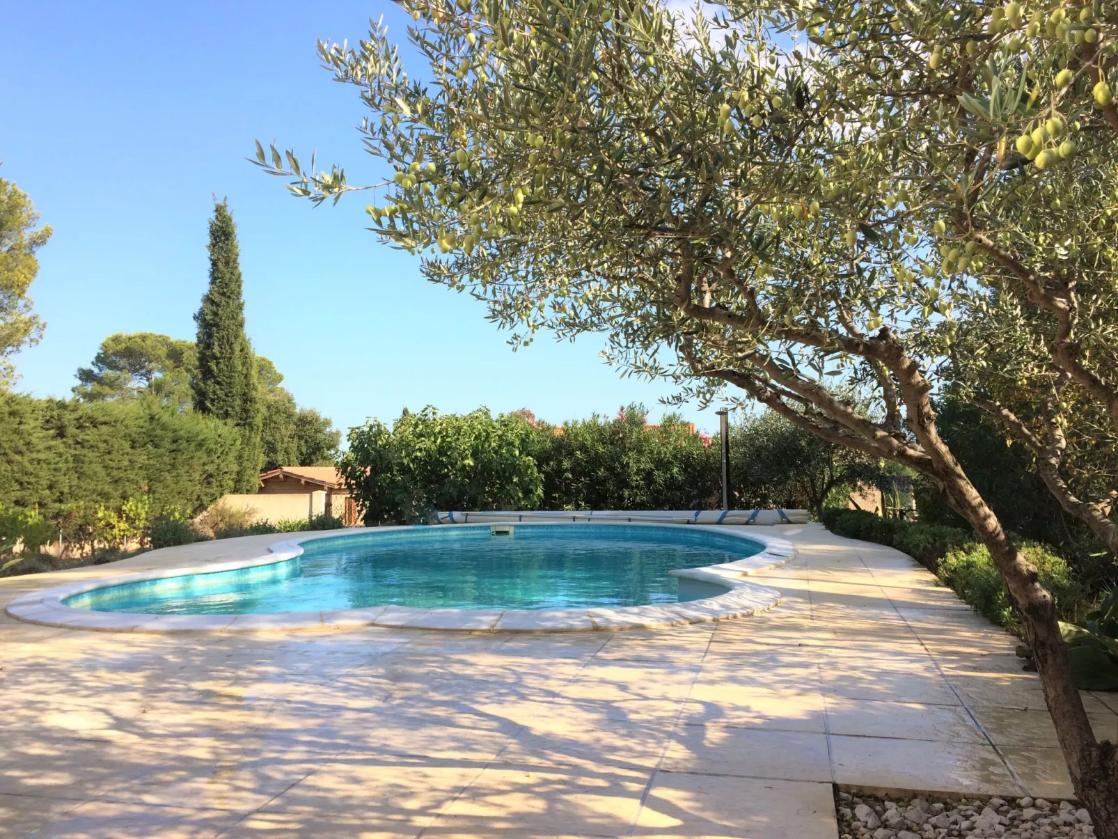 Les Hauts de Palayson-Outside
