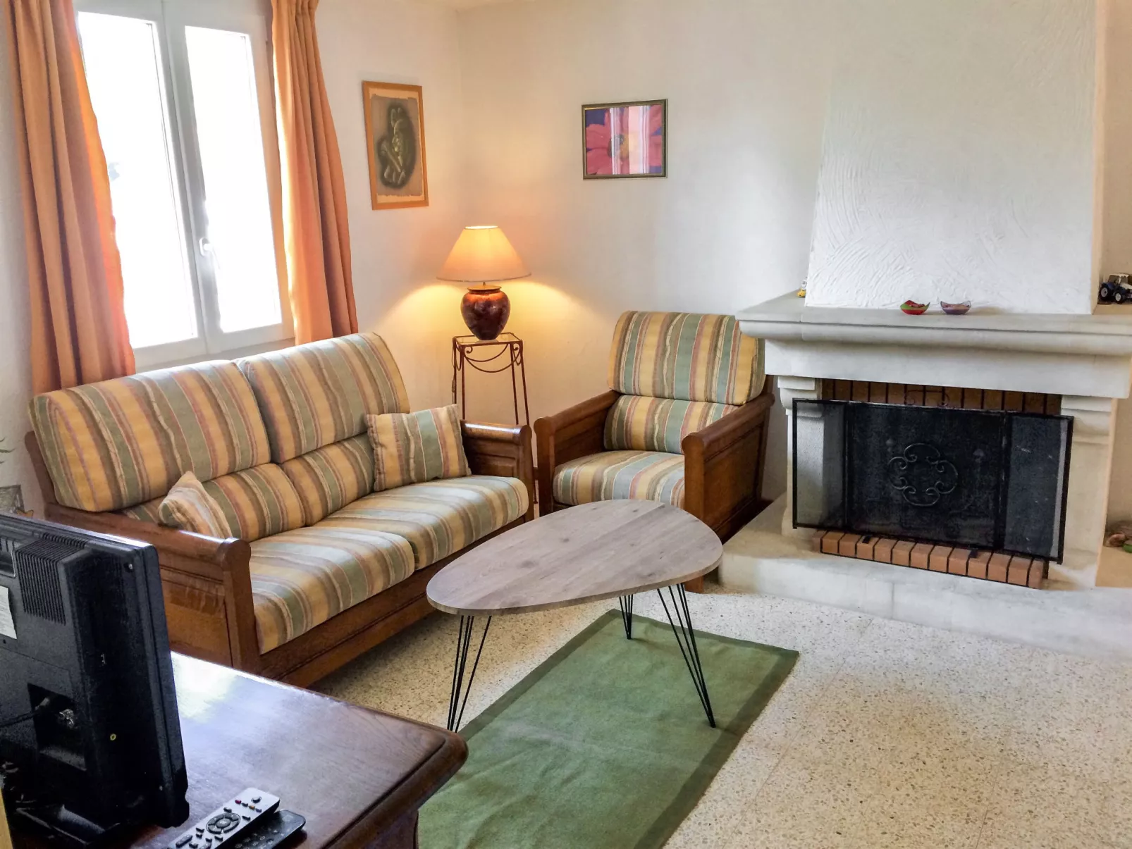 Les Hauts de Palayson-Inside
